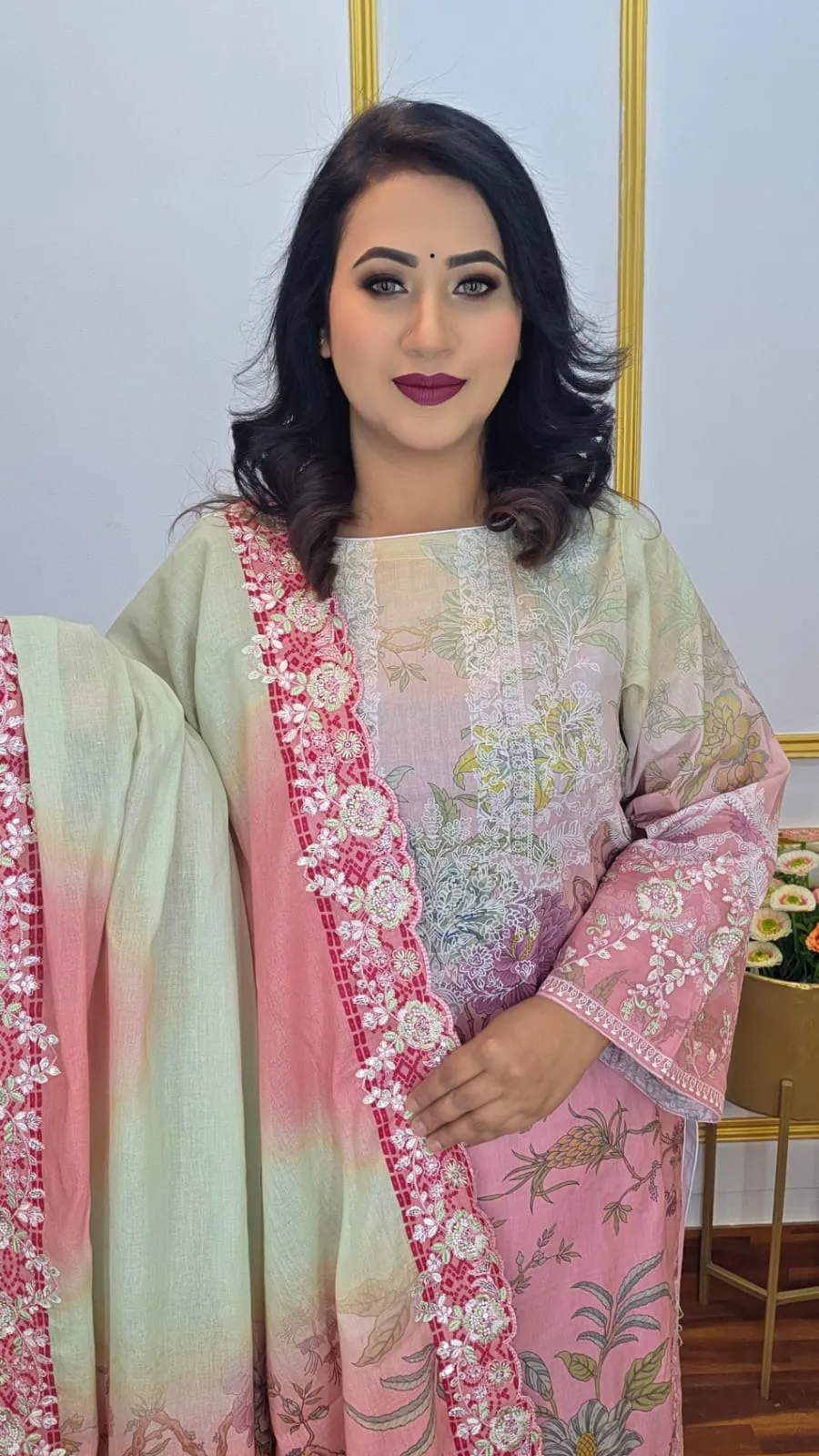 Stylish Unstitched Three Piece Set