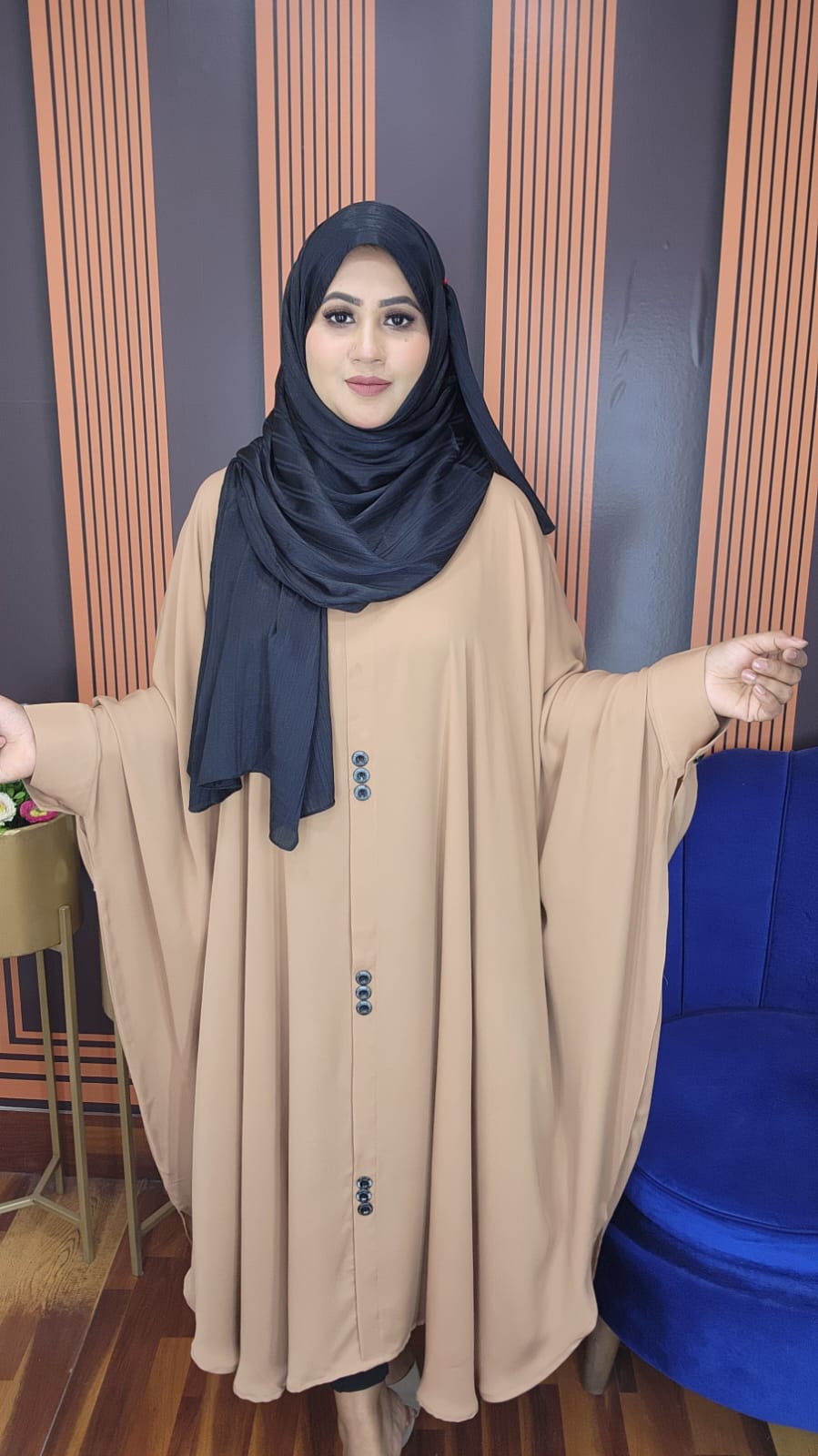 Elegant Short Cape Abaya – Dubai Cherry Fabric