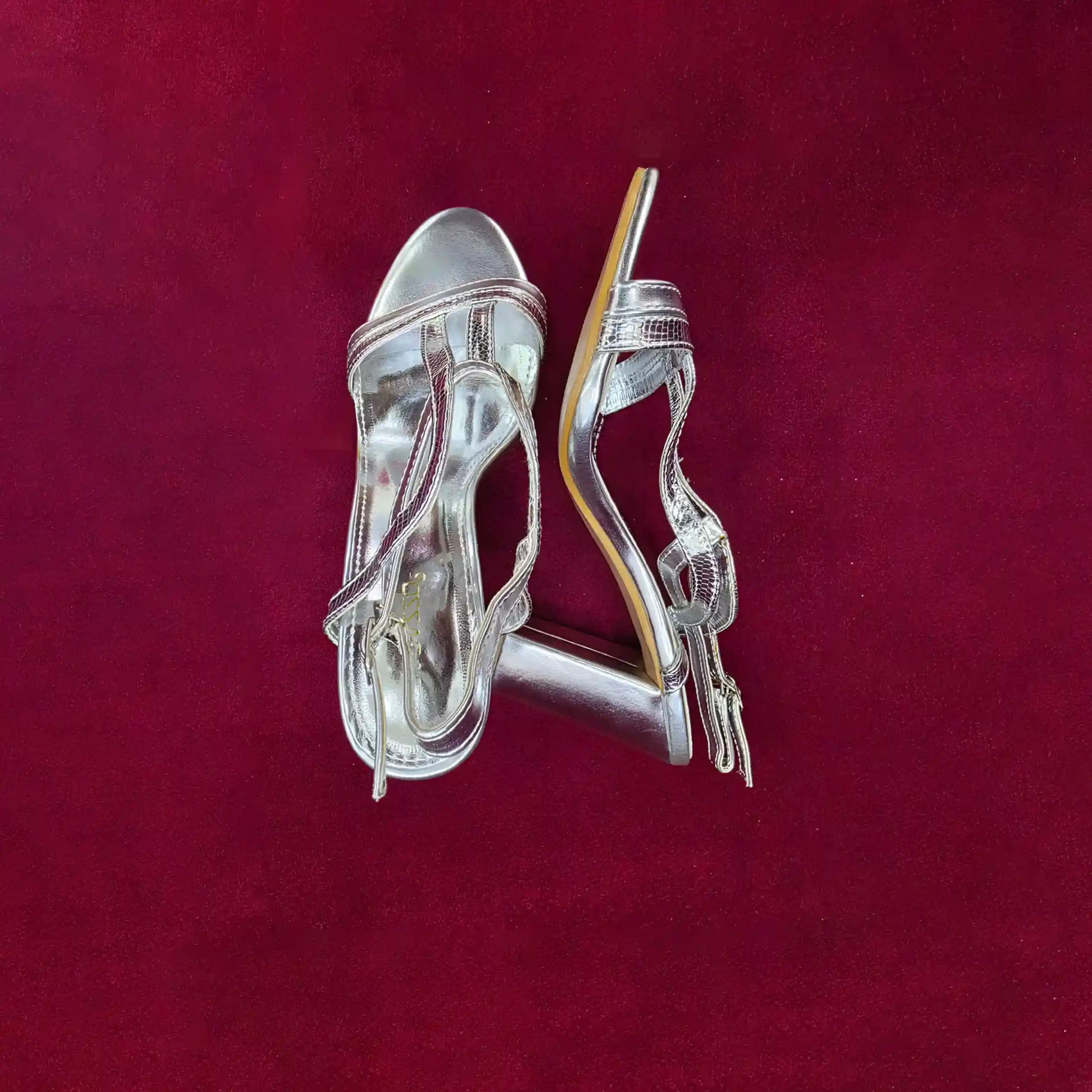 Silver Ladies Shoes – Stylish Women’s Fashion Footwear