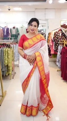 Women Elegant Saree