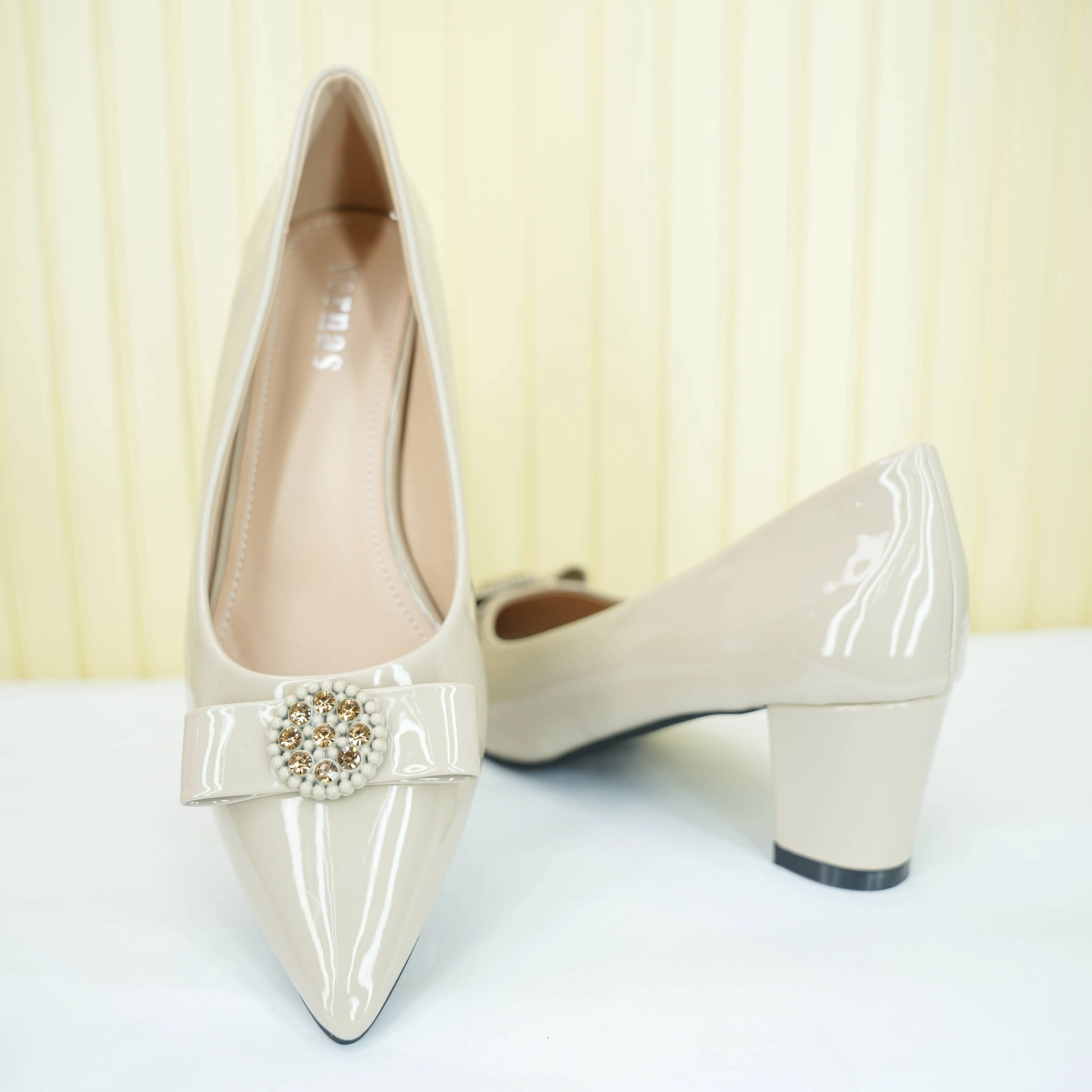 Ladies Shoes