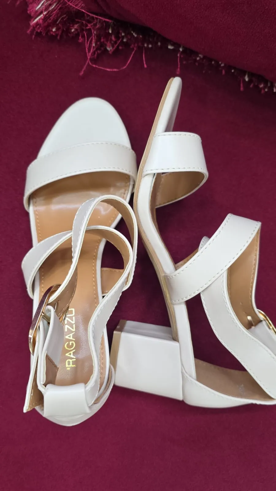 Ladies Cream Shoes – Stylish Free Size Comfort