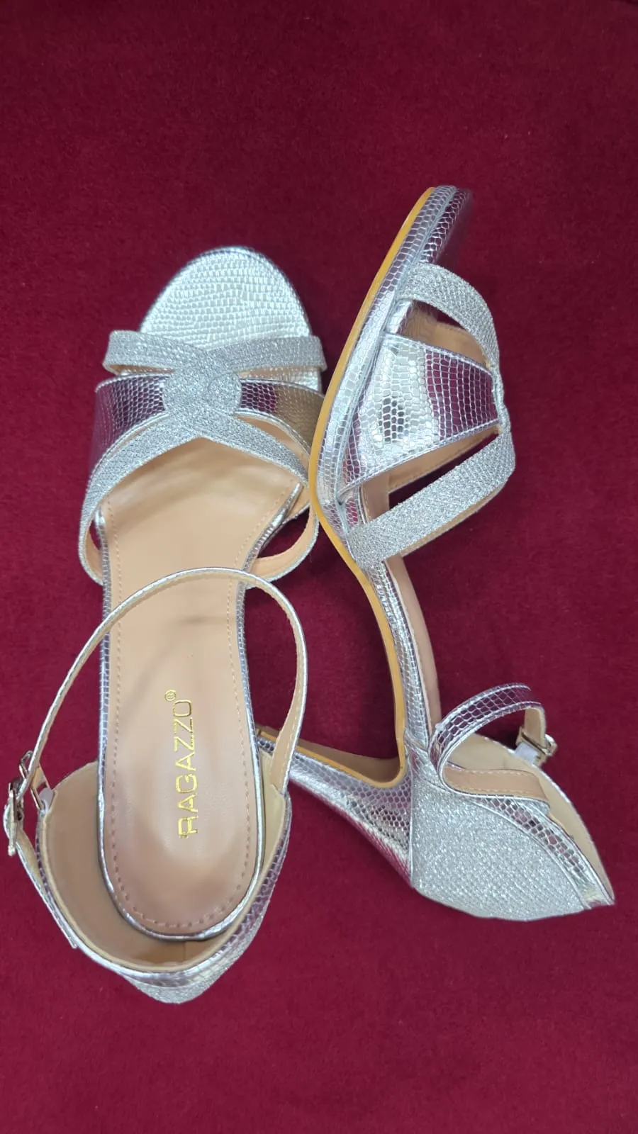 Ladies SILVER Shoes – Elegant Free Size Style
