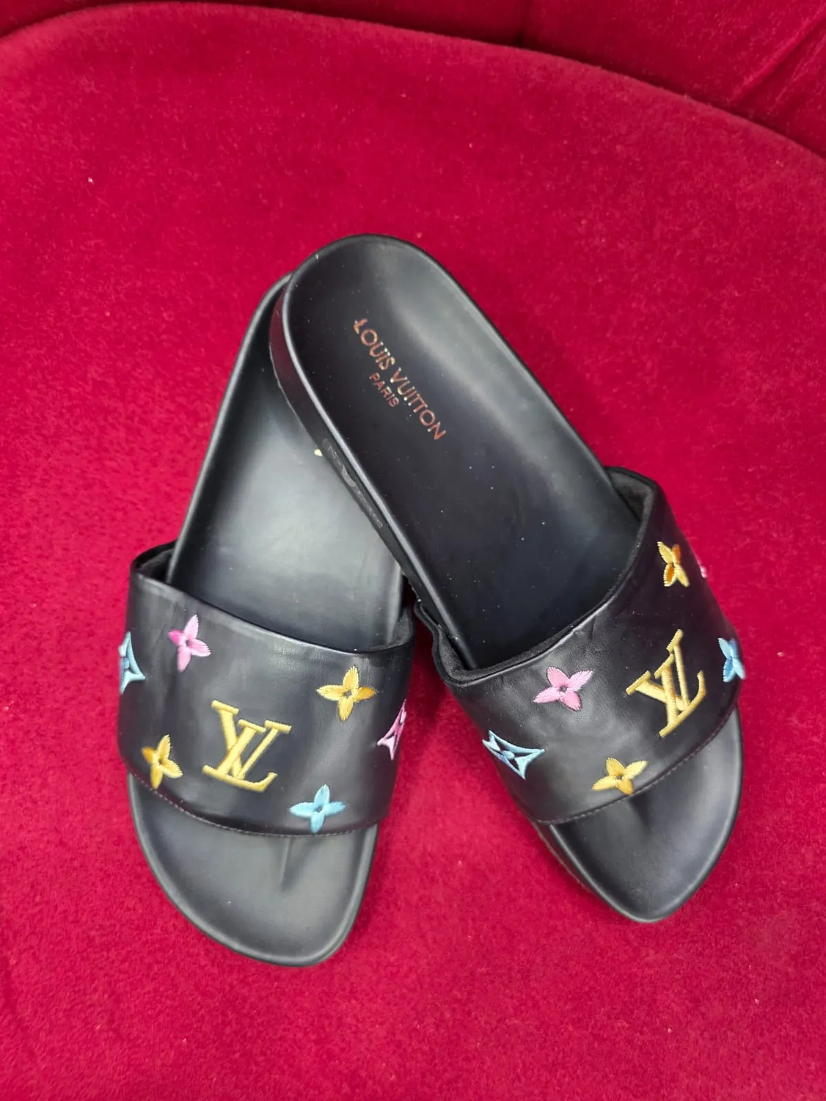 Black Ladies Shoes – Trendy Women’s Footwear