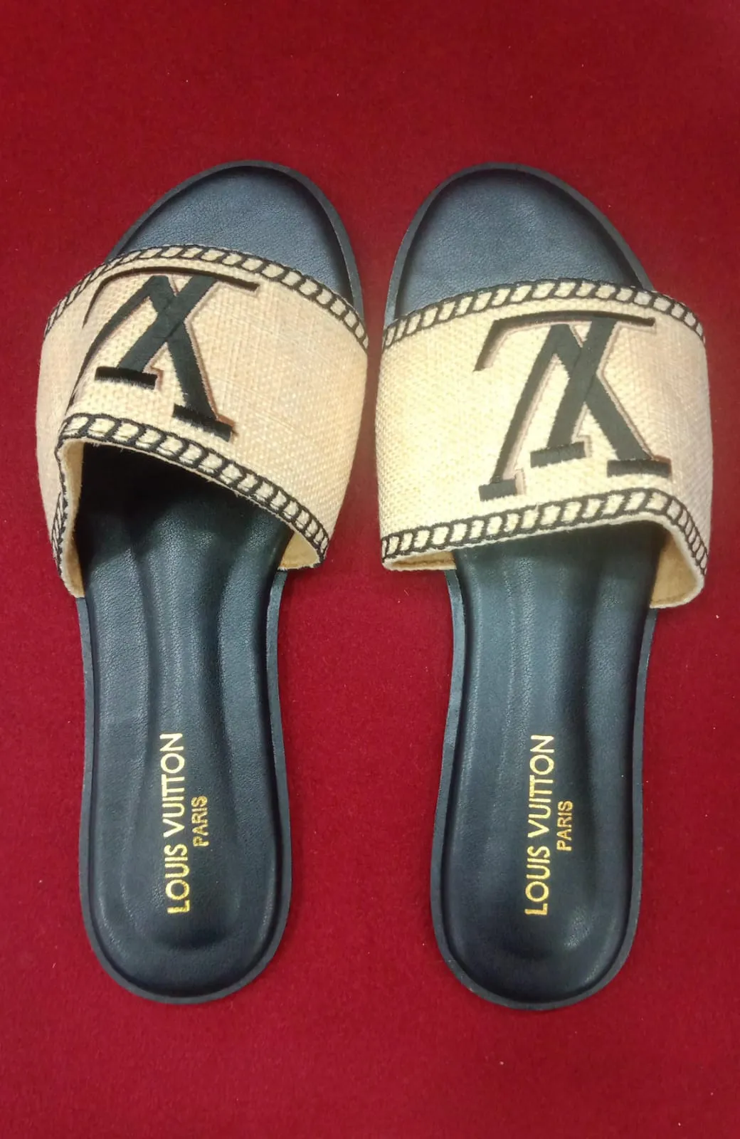 Black Ladies Shoes – Trendy Women’s Footwear