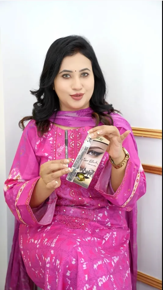 BOB Waterproof Keen Black Pencil Gel Liner – Deep Black, Smudge-Proof Finish